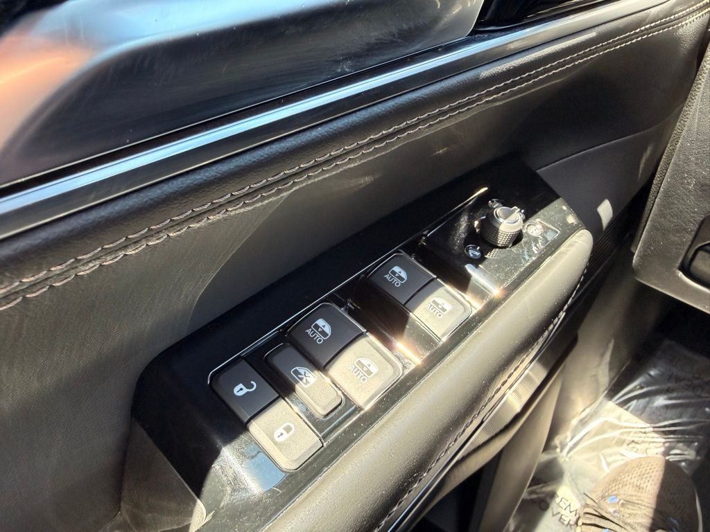 2024 Jeep Grand Wagoneer Series II