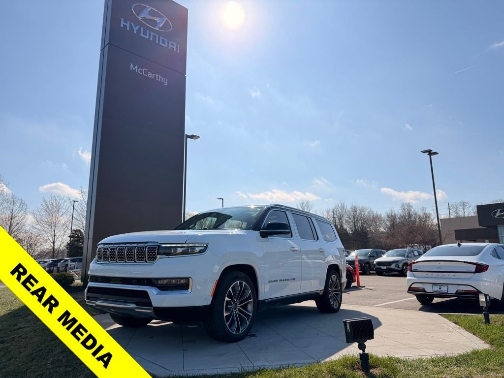 2023 Jeep Grand Wagoneer Series III