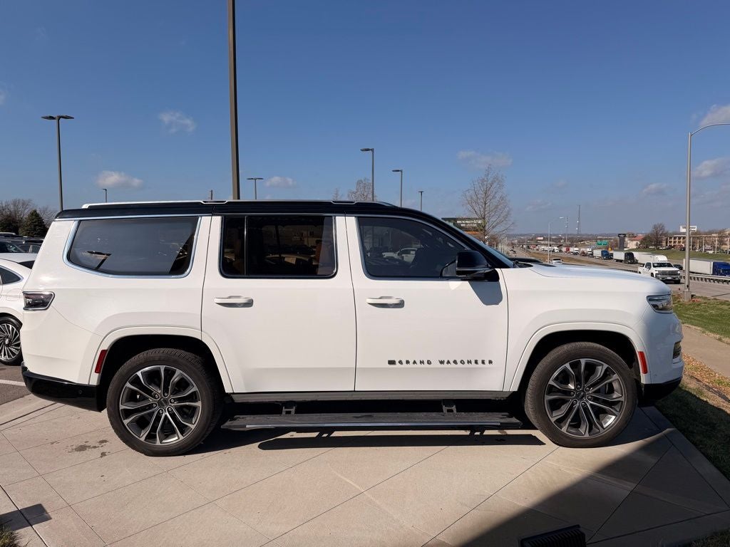 2023 Jeep Grand Wagoneer Series III