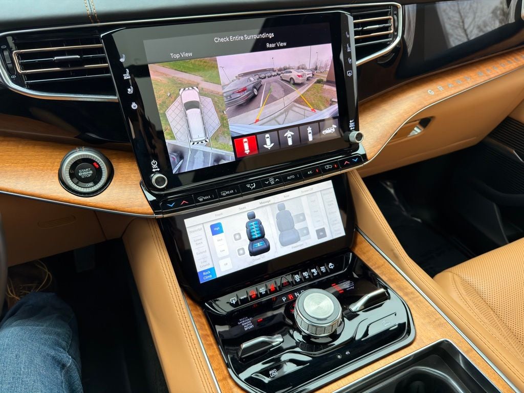 2023 Jeep Grand Wagoneer Series III