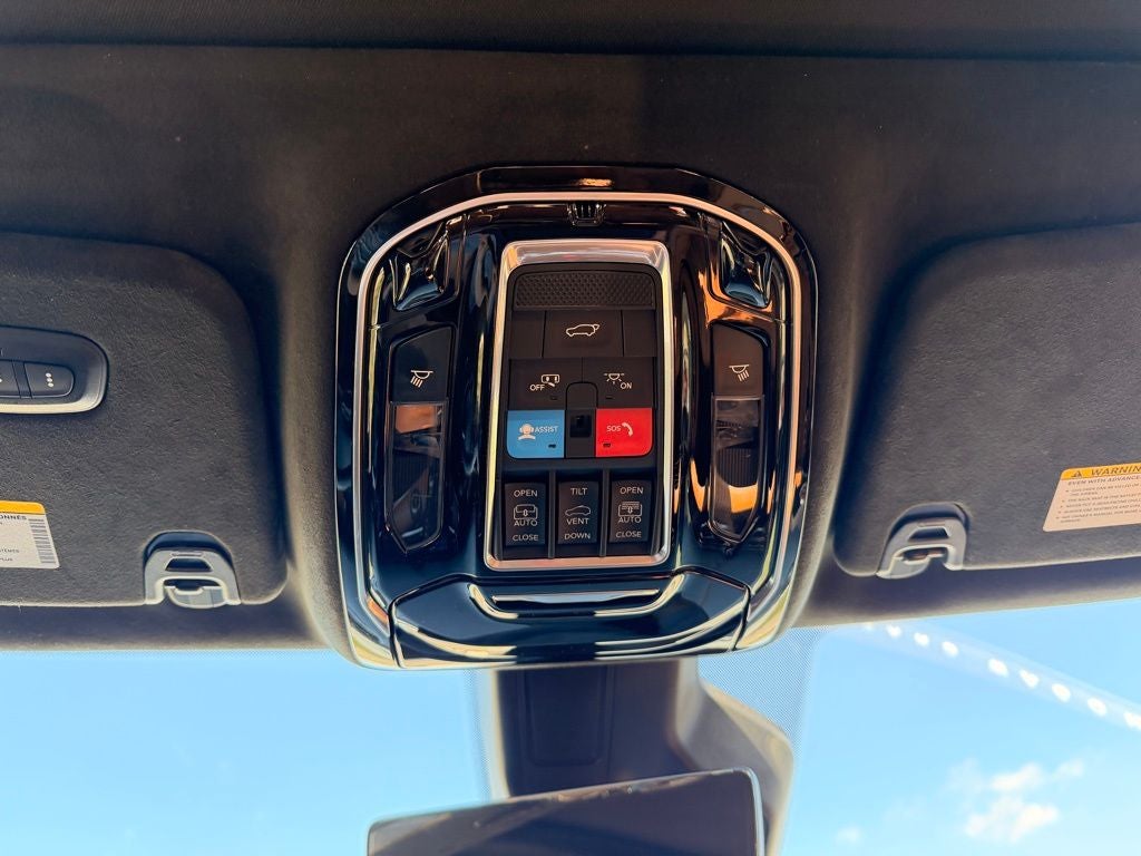 2023 Jeep Grand Wagoneer Series III