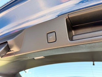 2022 Ford Escape Hybrid Titanium