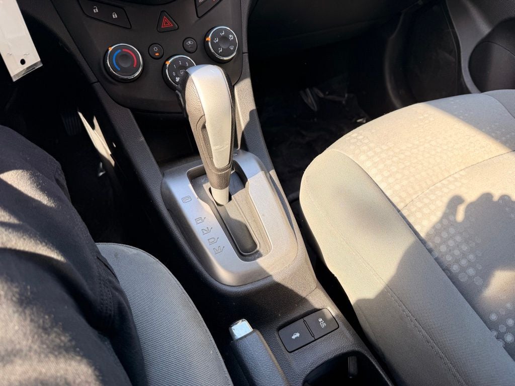 2017 Chevrolet Sonic LS