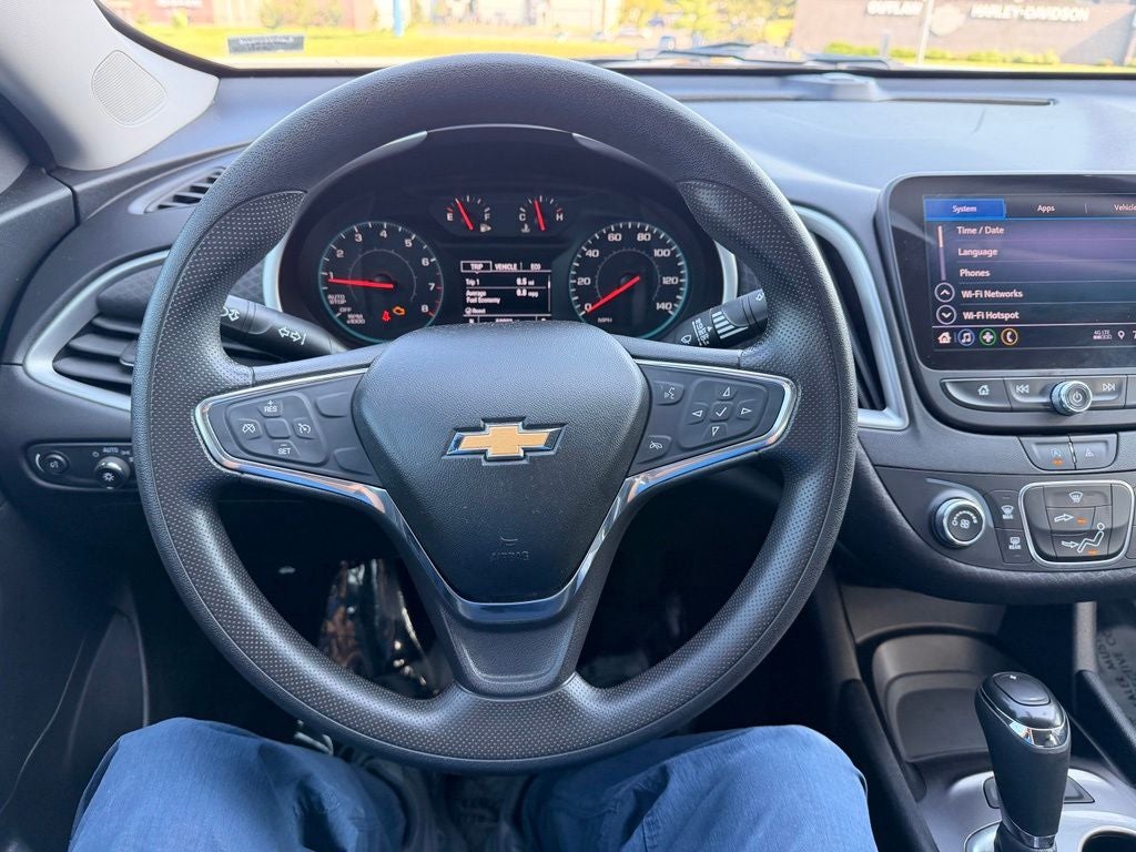 2020 Chevrolet Malibu LS 1LS