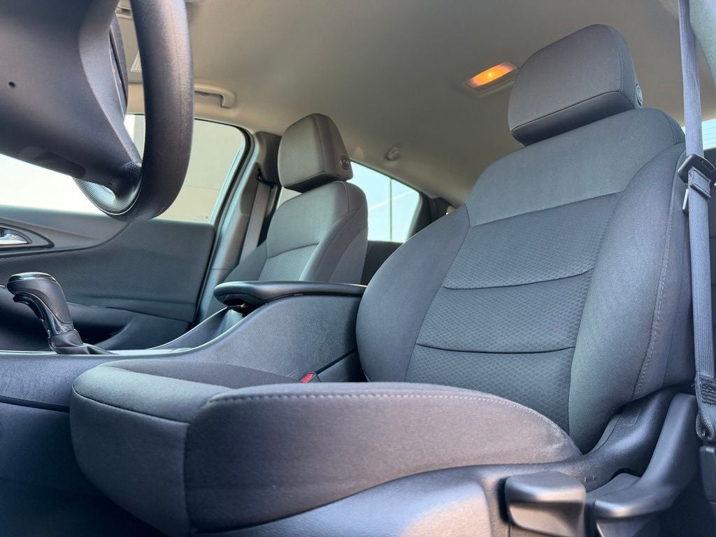 2020 Chevrolet Malibu LS 1LS