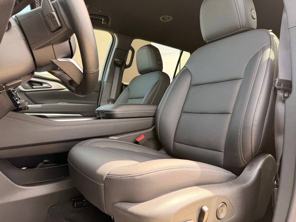 2026 Chevrolet Traverse LT 2LT