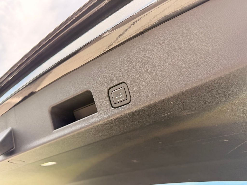 2026 Chevrolet Traverse LT 2LT