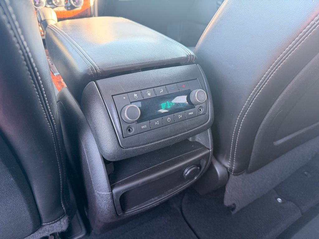 2013 Chevrolet Traverse 2LT 2LT