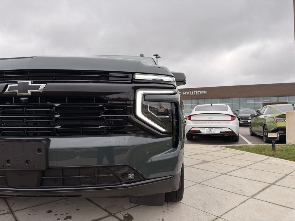 2025 Chevrolet Tahoe RST