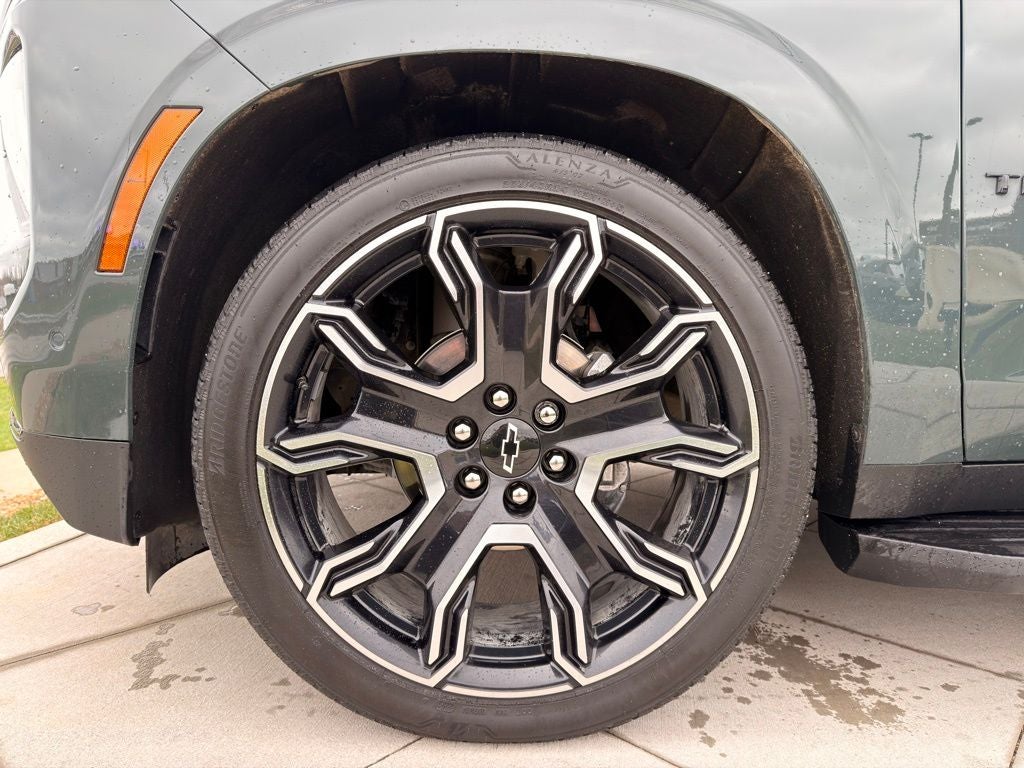 2025 Chevrolet Tahoe RST