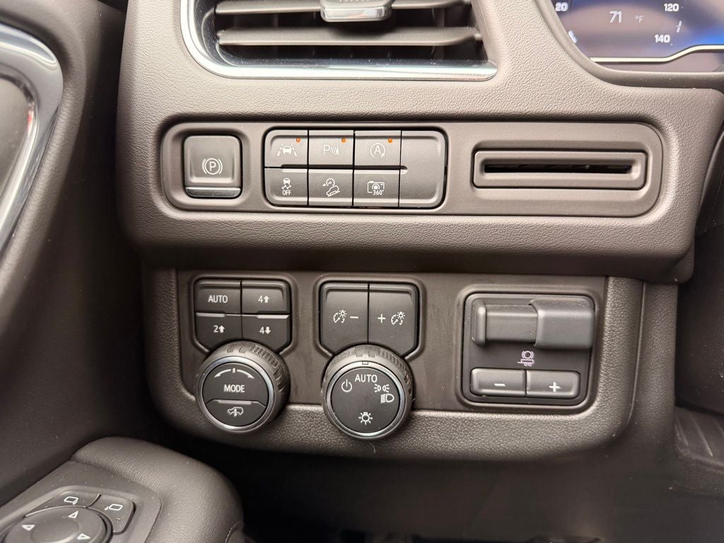 2024 Chevrolet Suburban Z71