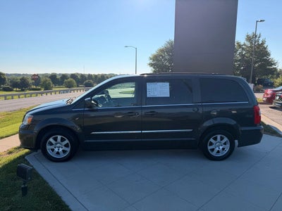 2012 Chrysler Town & Country Touring
