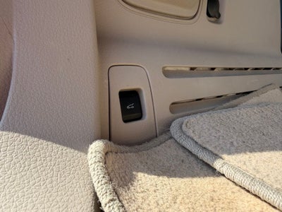 2013 Lincoln MKX Base