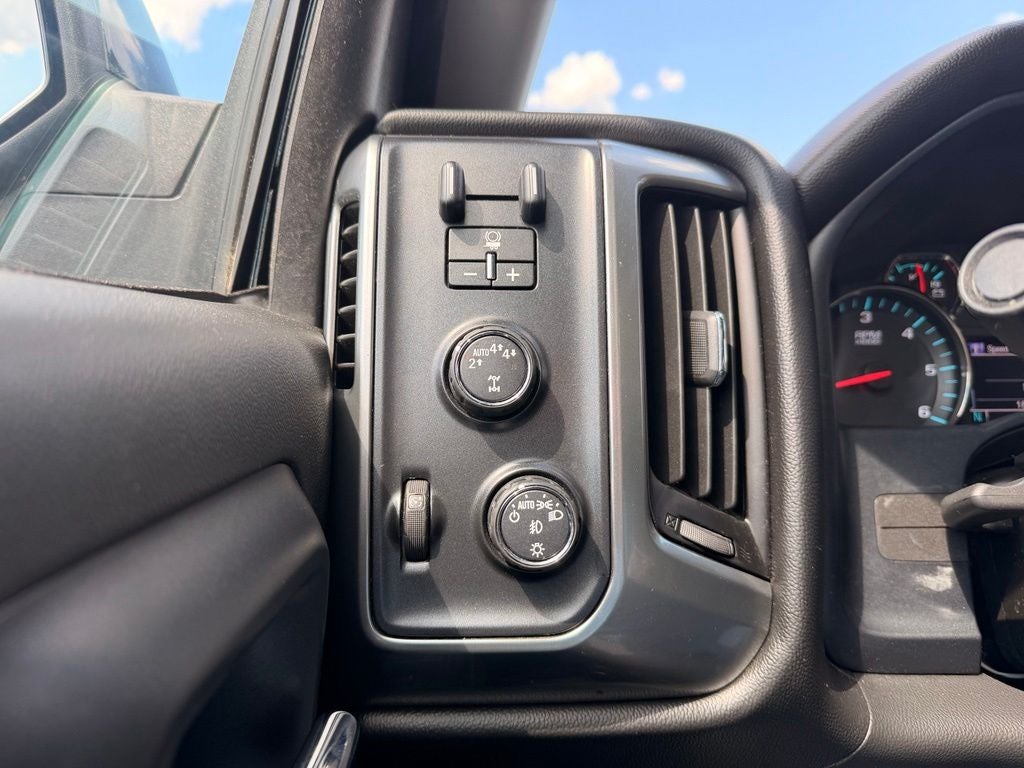 2017 Chevrolet Silverado 1500 LT LT1