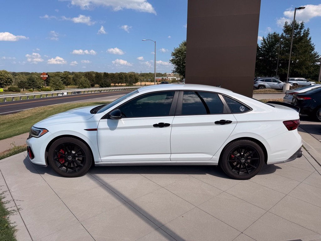2024 Volkswagen Jetta GLI Autobahn