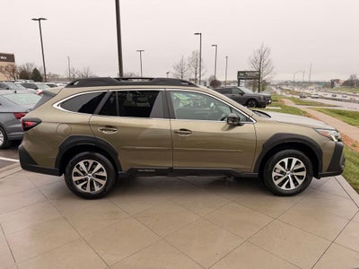 2025 Subaru Outback Premium