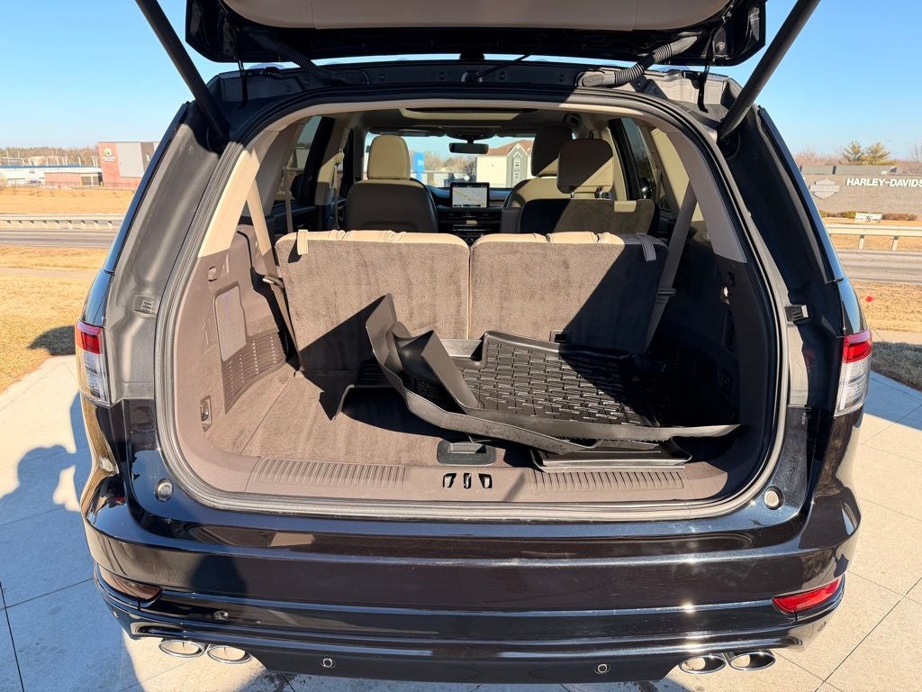 2023 Lincoln Aviator Plug-In Hybrid Grand Touring