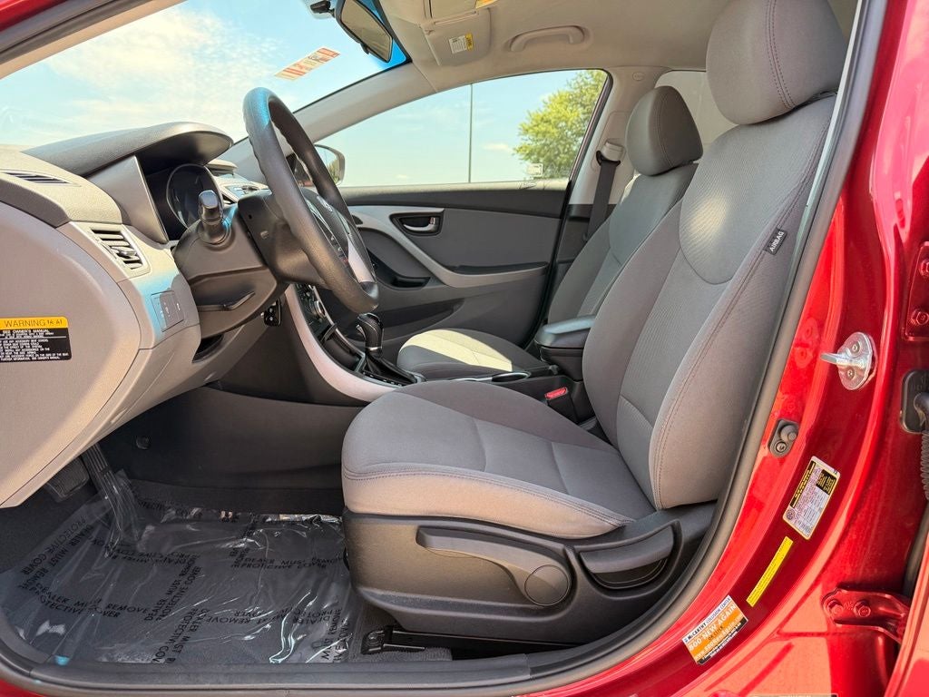 2015 Hyundai Elantra SE