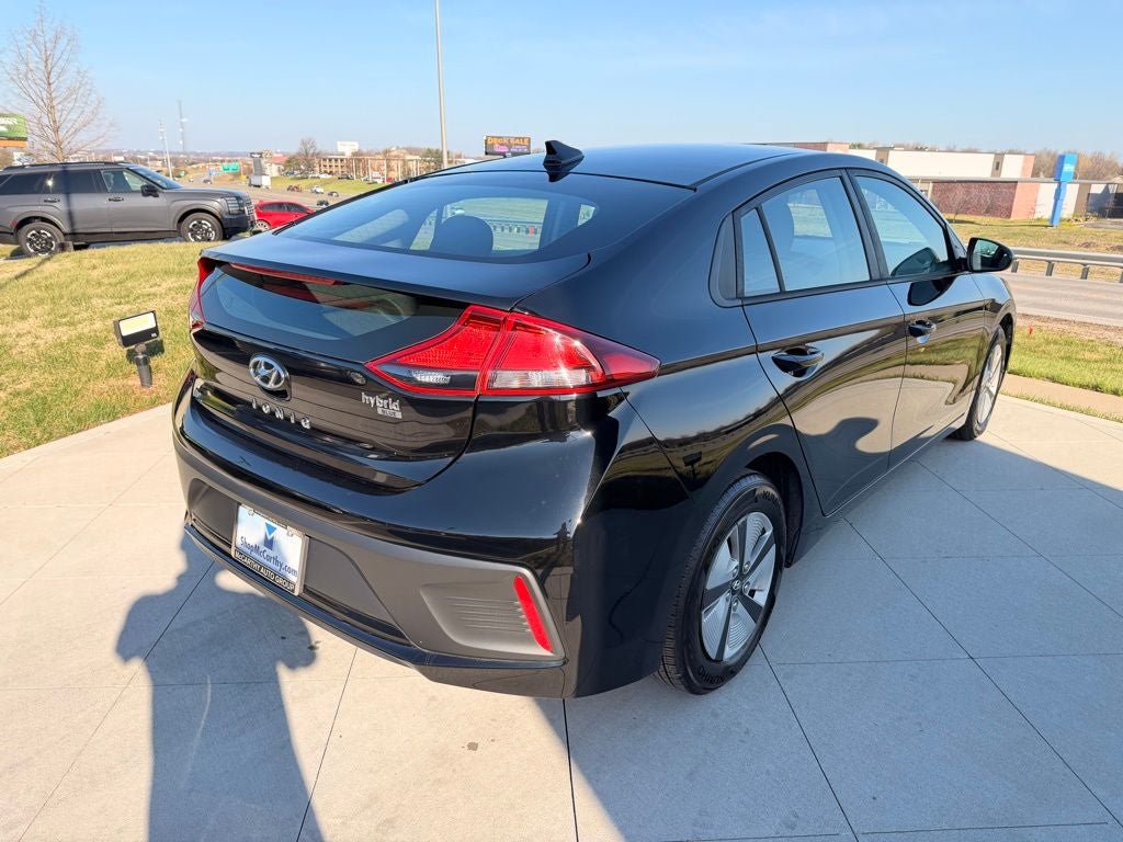 2019 Hyundai Ioniq Hybrid Blue