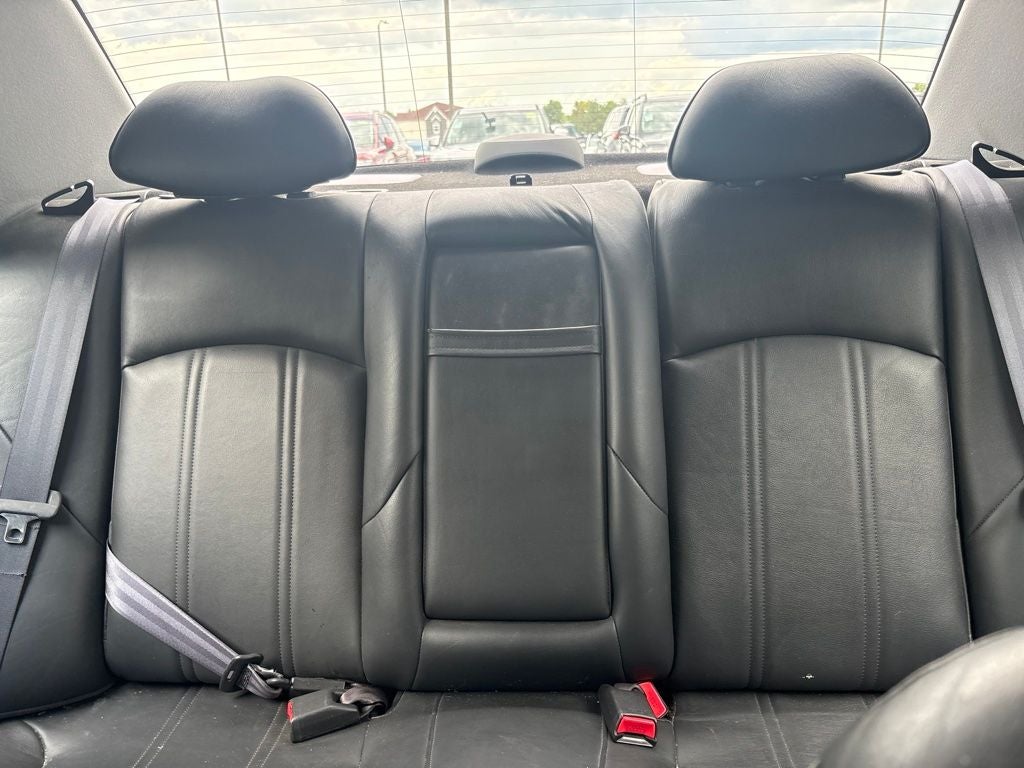 2001 Hyundai XG300 Base