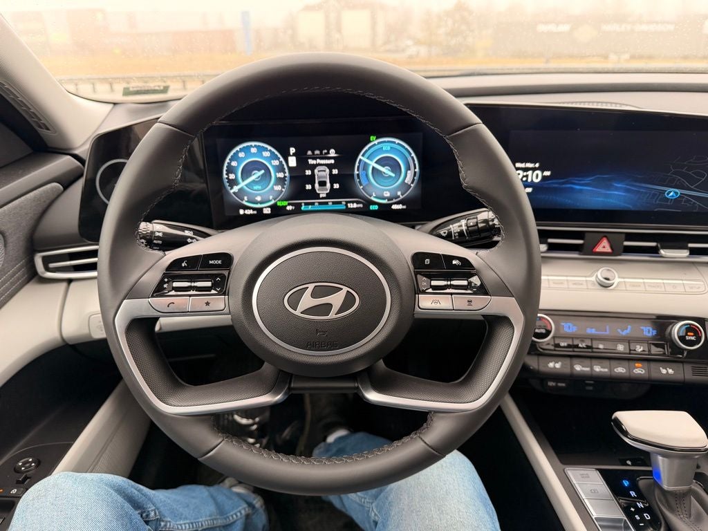 2025 Hyundai Elantra Hybrid Limited