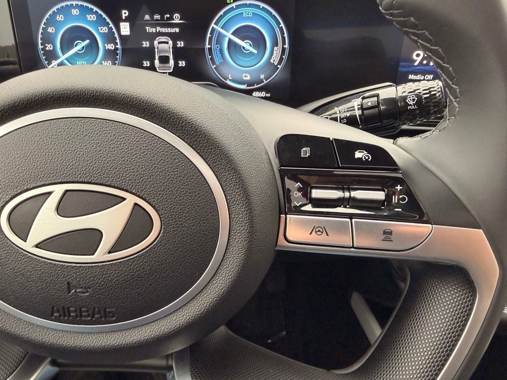 2025 Hyundai Elantra Hybrid Limited