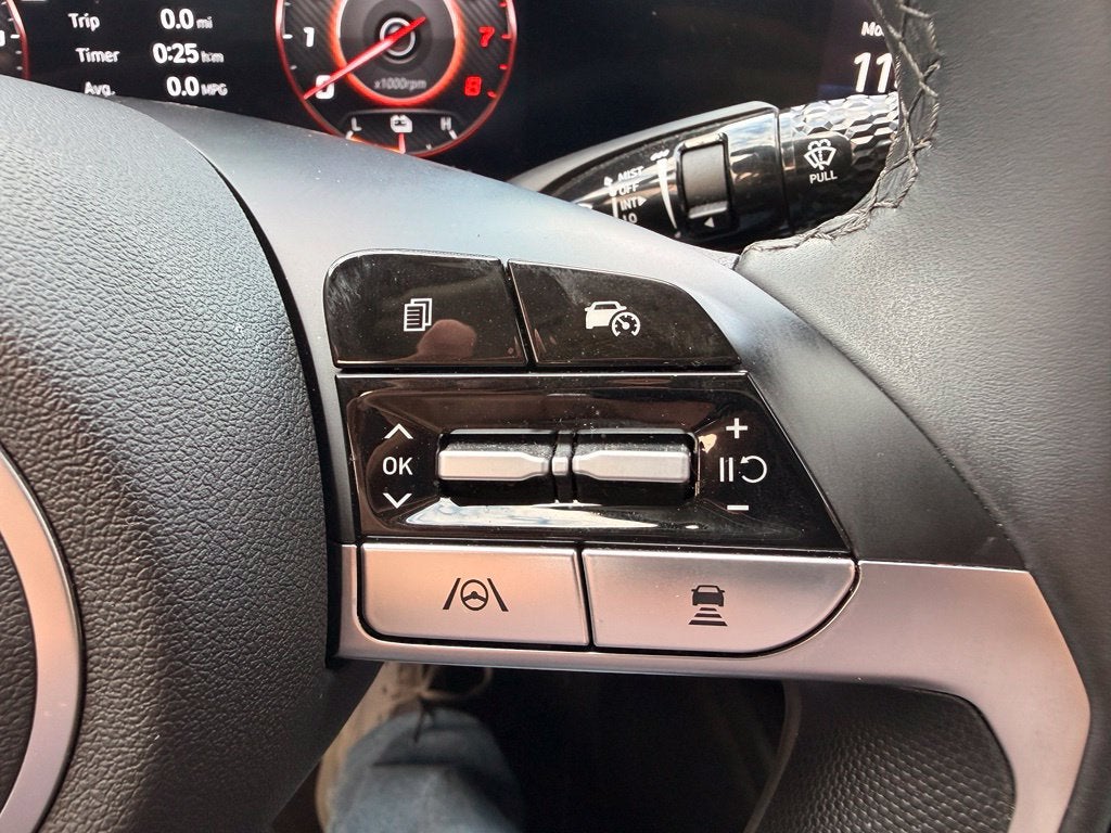 2024 Hyundai Elantra Hybrid Limited