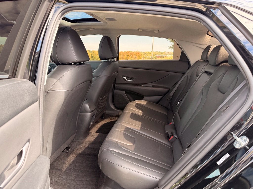 2024 Hyundai Elantra Hybrid Limited