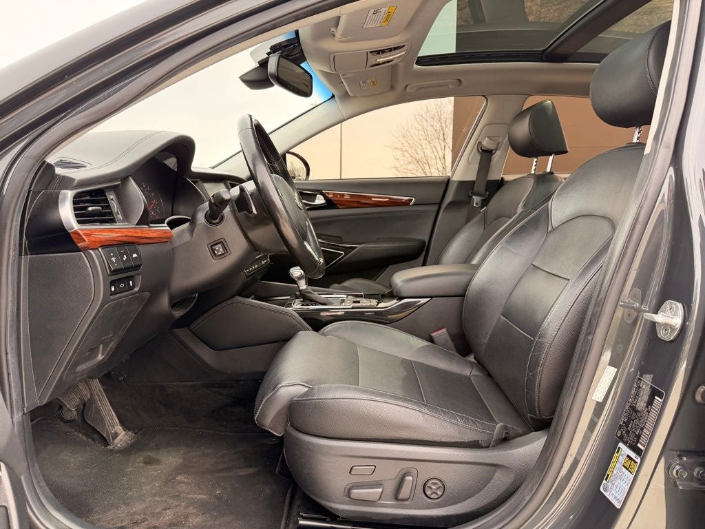 2018 Kia Cadenza Technology