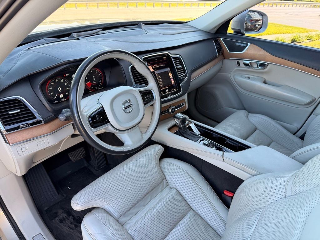 2016 Volvo XC90 T6 Inscription