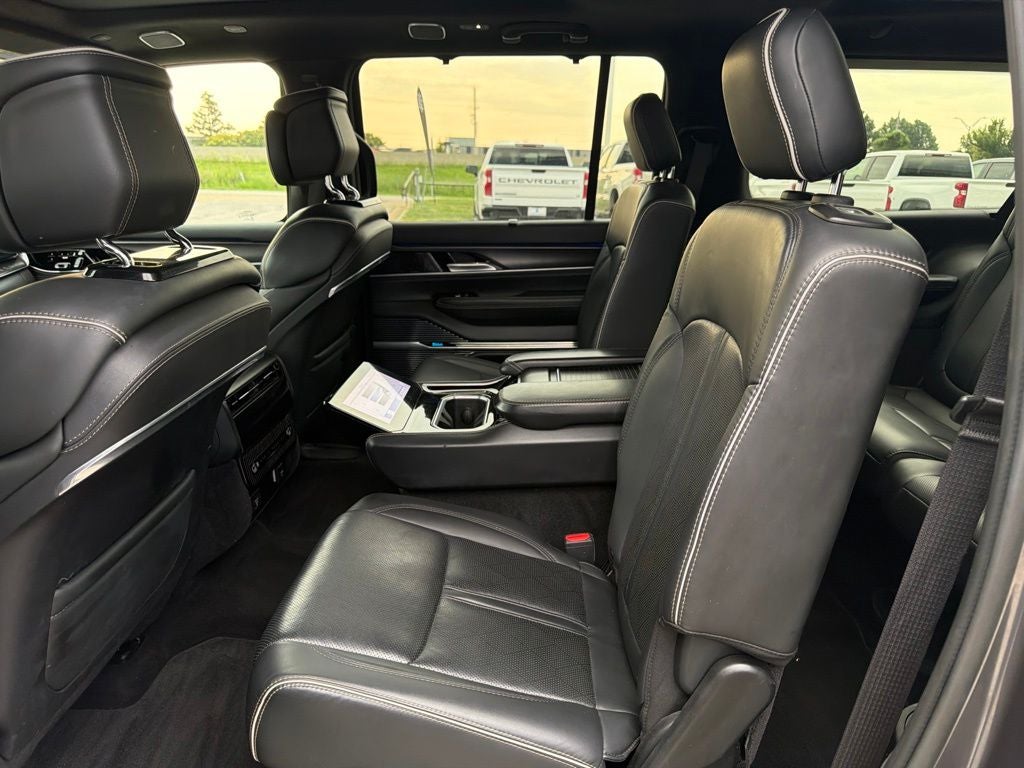 2024 Jeep Grand Wagoneer L Series II OBSIDIAN