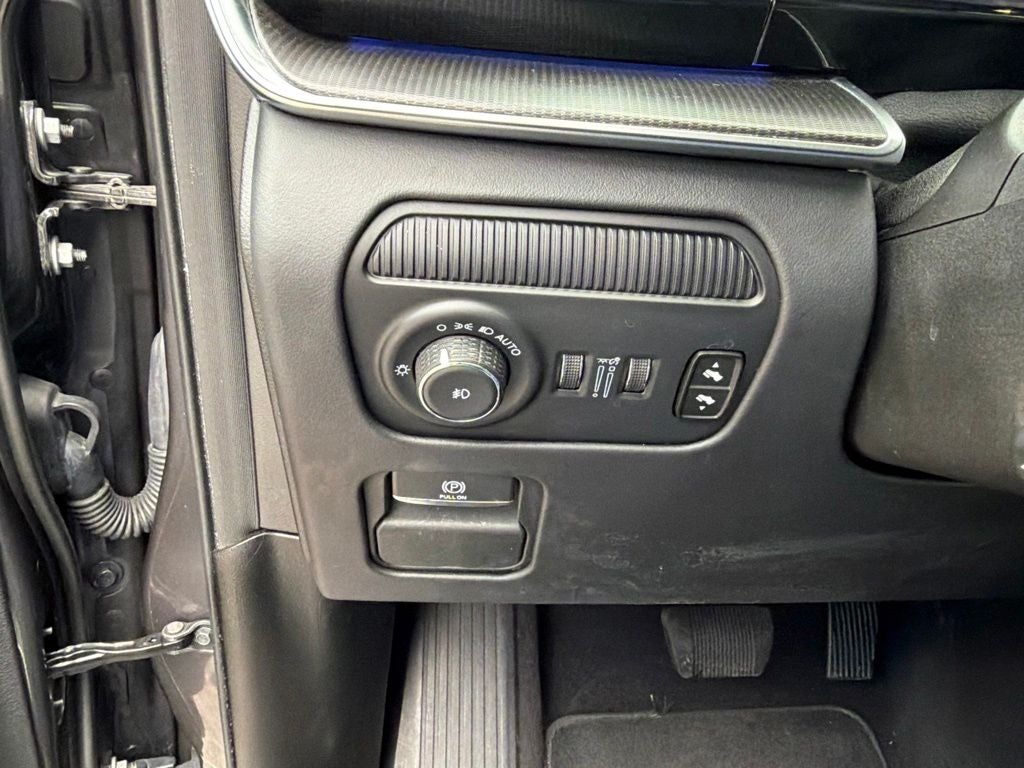 2024 Jeep Grand Wagoneer L Series II OBSIDIAN