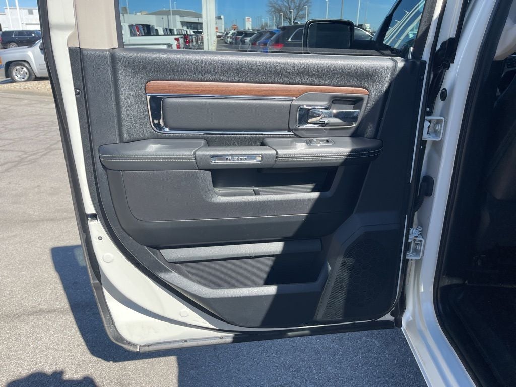 2016 RAM 1500 Laramie