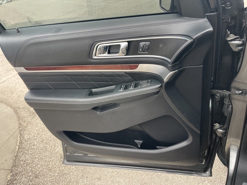 2018 Ford Explorer Platinum