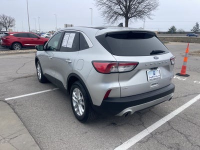 2020 Ford Escape SE