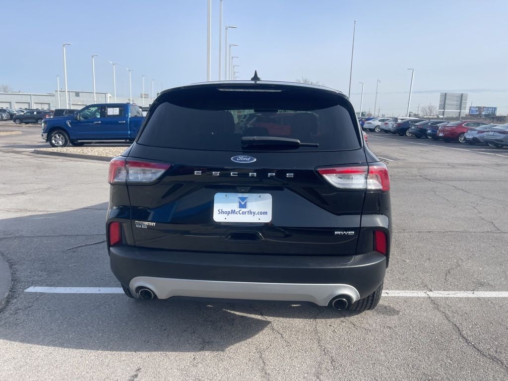 2021 Ford Escape SE