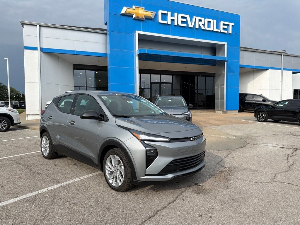 2027 Chevrolet Bolt EV LT
