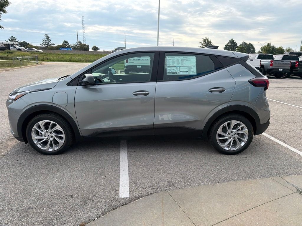2027 Chevrolet Bolt EV LT