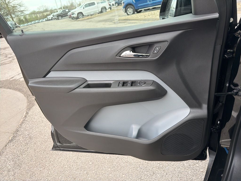 2027 Chevrolet Bolt EV LT