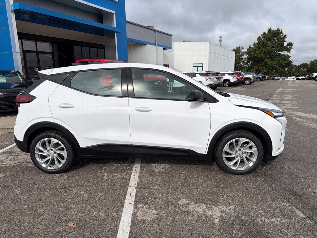 2027 Chevrolet Bolt EV LT