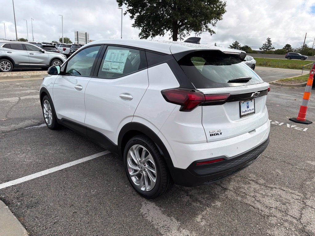 2027 Chevrolet Bolt EV LT