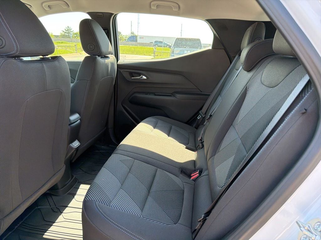 2027 Chevrolet Bolt EV LT
