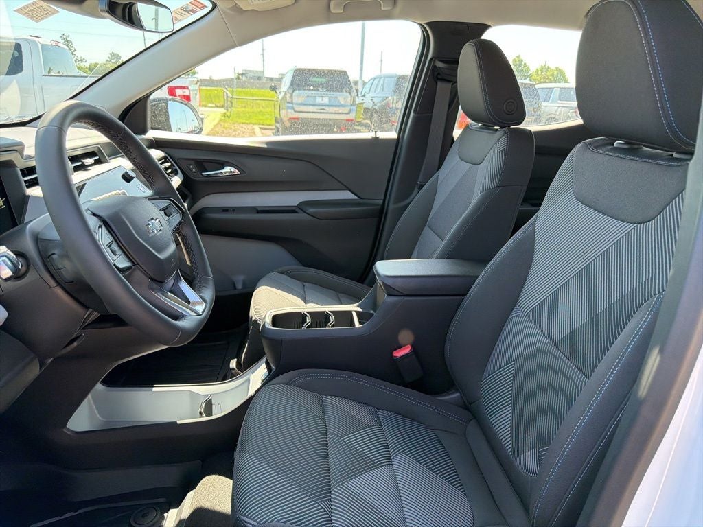 2027 Chevrolet Bolt EV LT