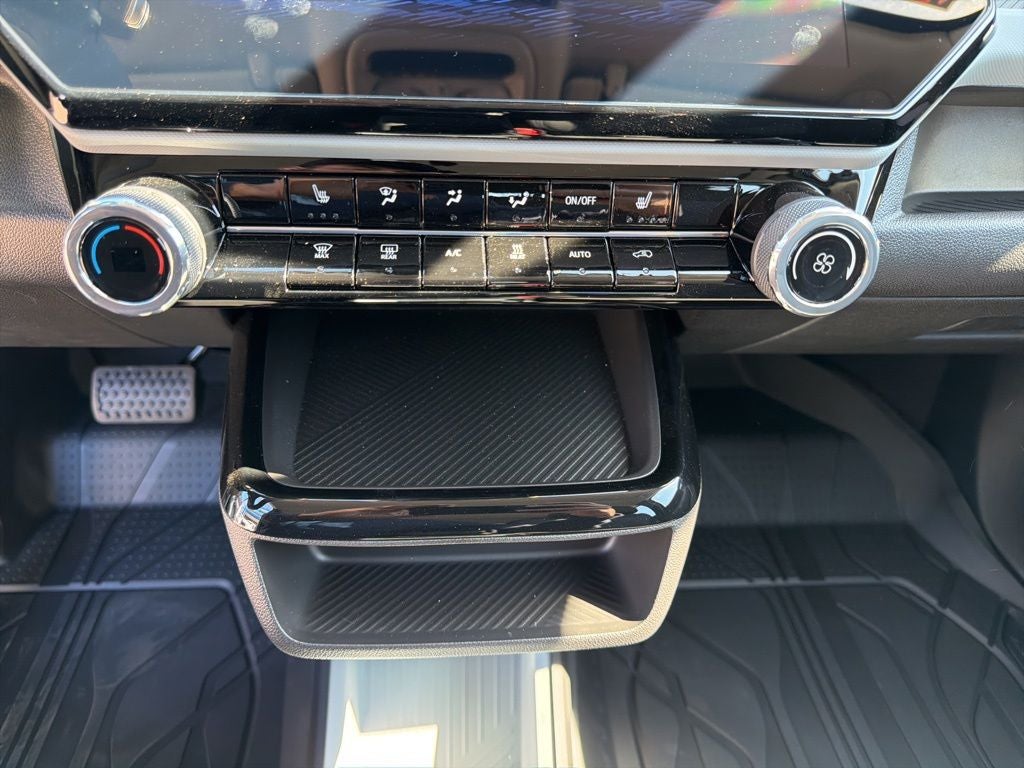 2027 Chevrolet Bolt EV LT