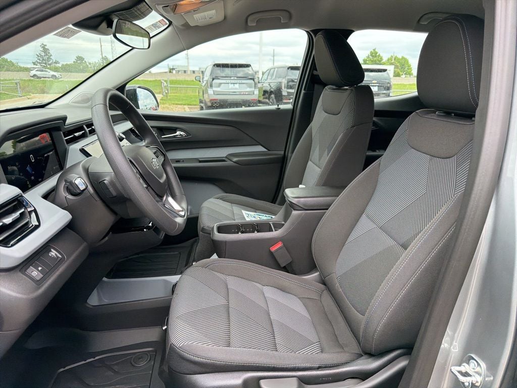 2027 Chevrolet Bolt EV LT
