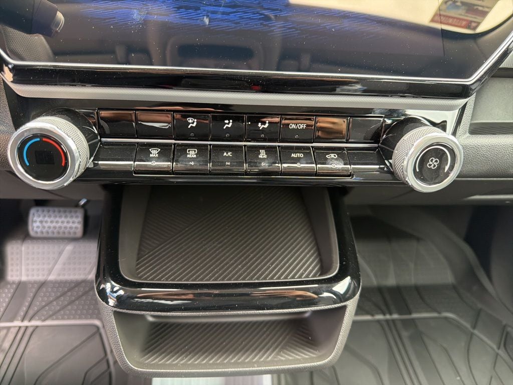 2027 Chevrolet Bolt EV LT
