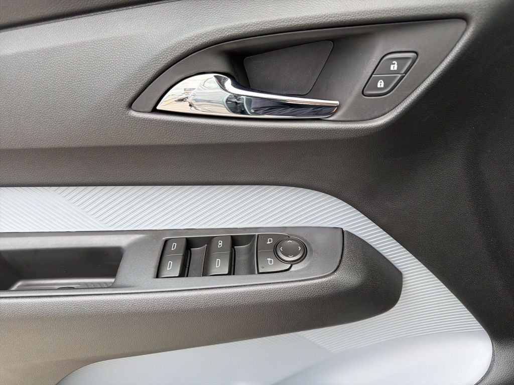 2027 Chevrolet Bolt EV LT