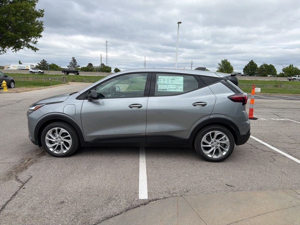 2027 Chevrolet Bolt EV LT