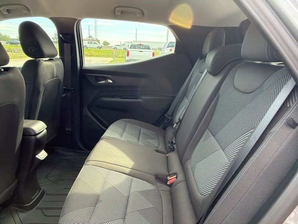 2027 Chevrolet Bolt EV LT