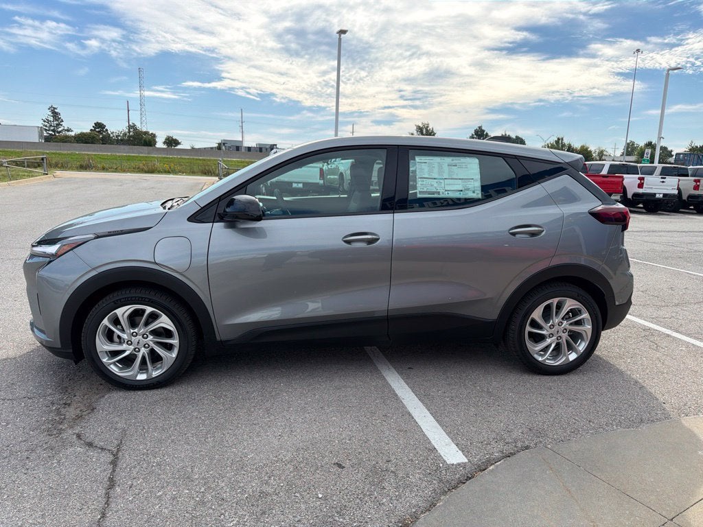 2027 Chevrolet Bolt EV LT